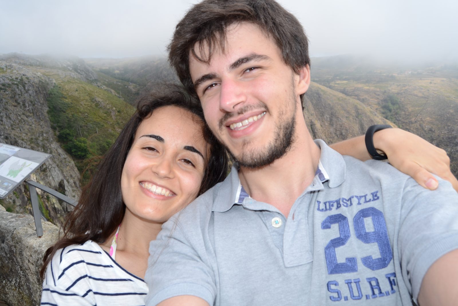 Beatriz e Carlos na serra, em 2017